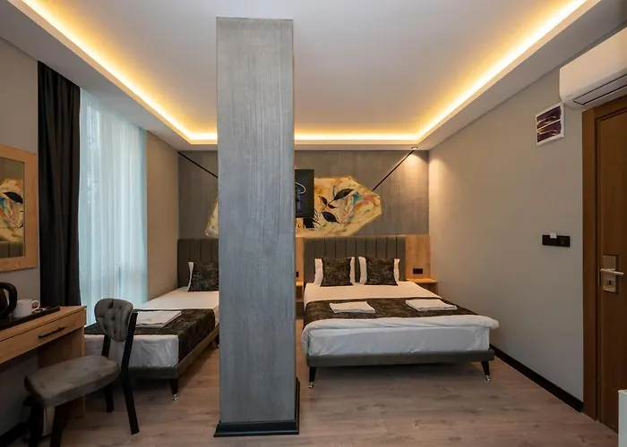 Comfort Point Hotel 5*